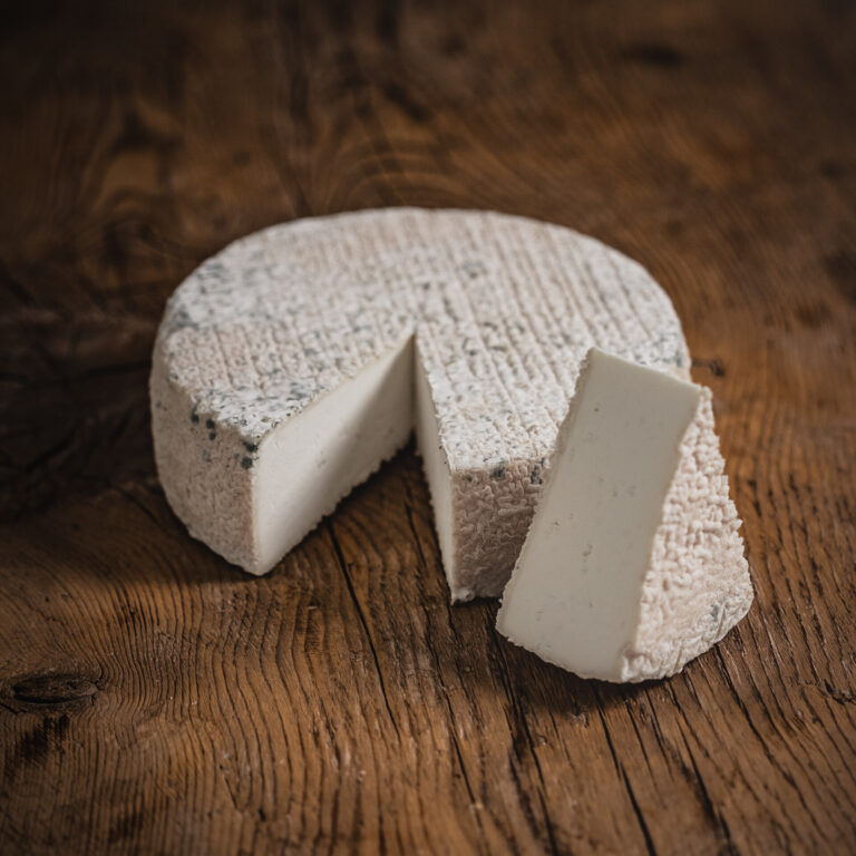 Tomme de chèvre Jurassienne